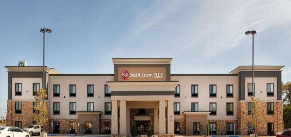 Best Western Plus Ardmore Inn & Suites Main image